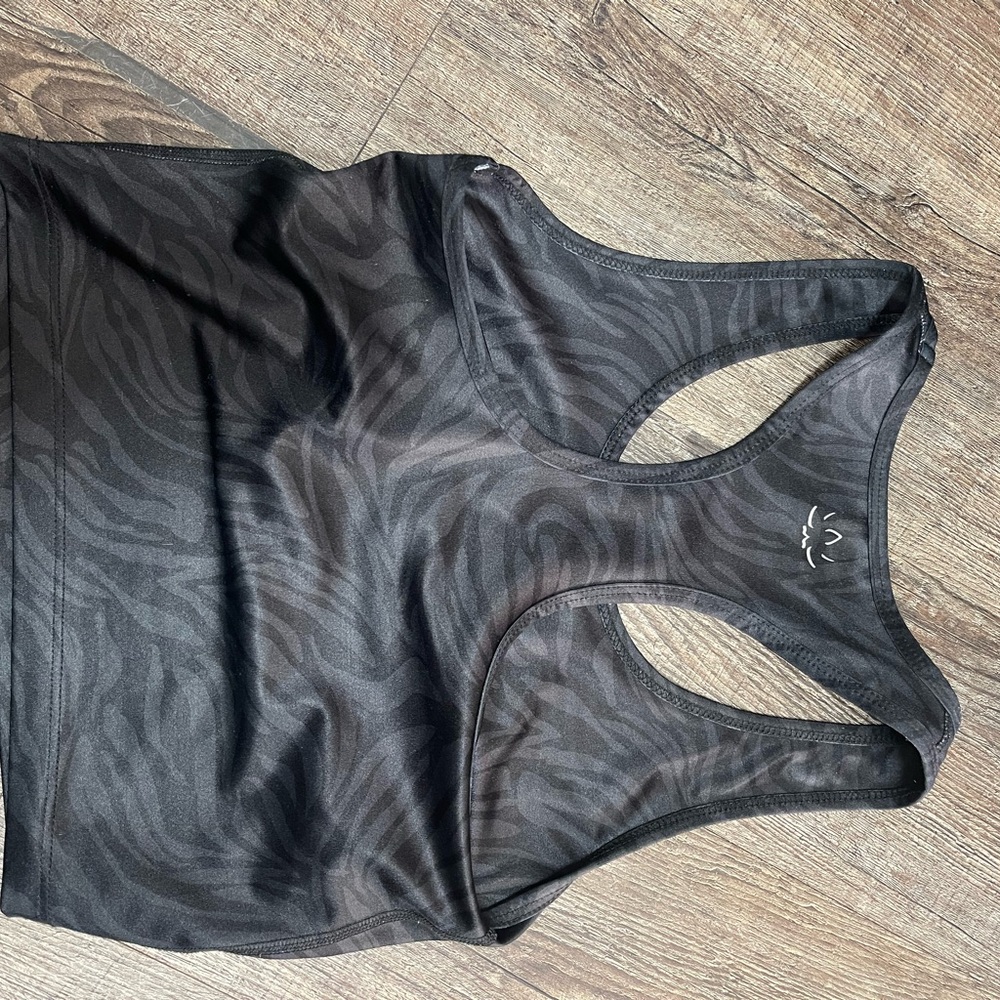 Beyond yoga bundle - Picture 9 of 15